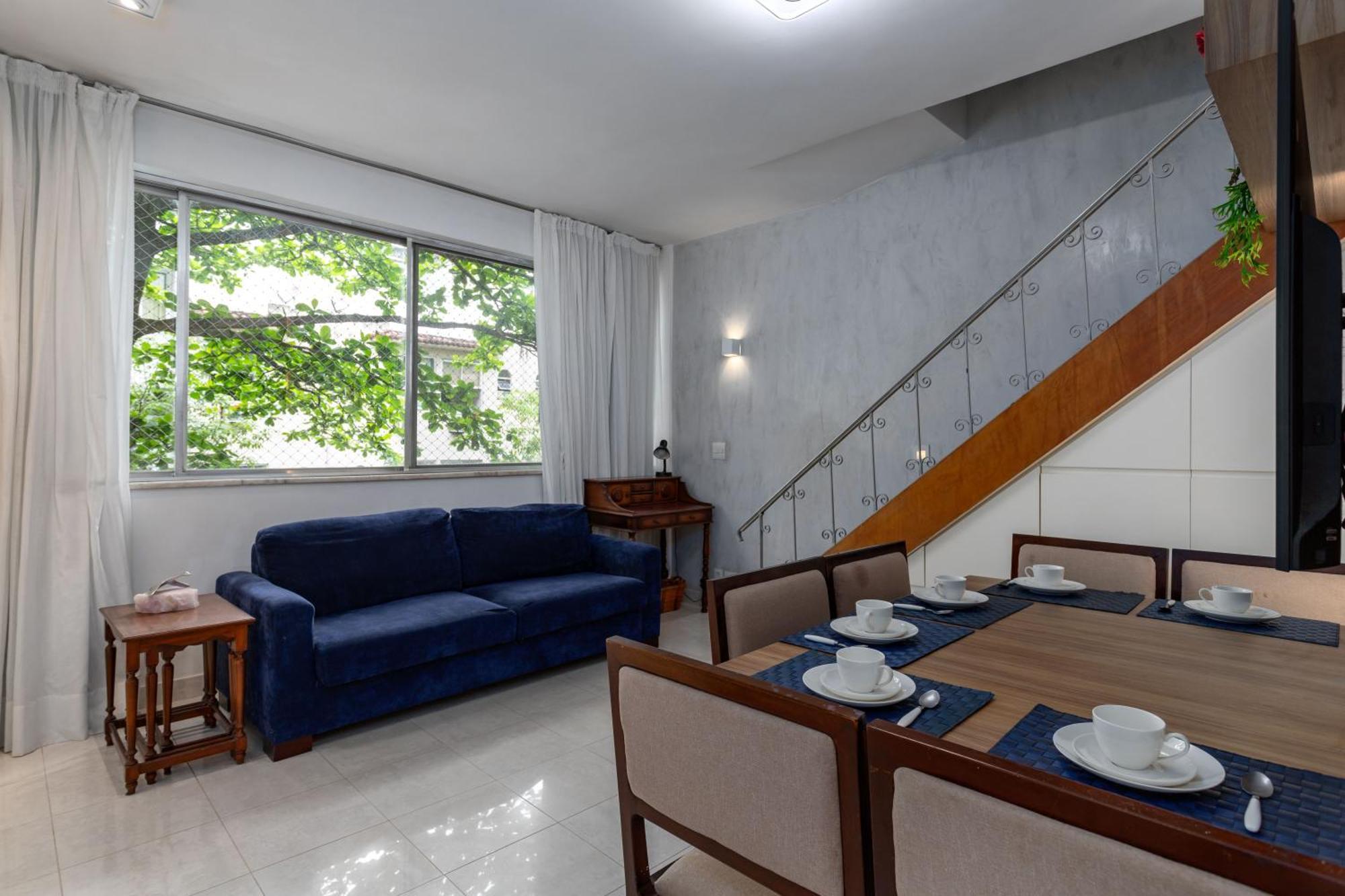 Super Duplex Em Copacabana - Tranquilidade Ao Lado Do Metro Apartamento *